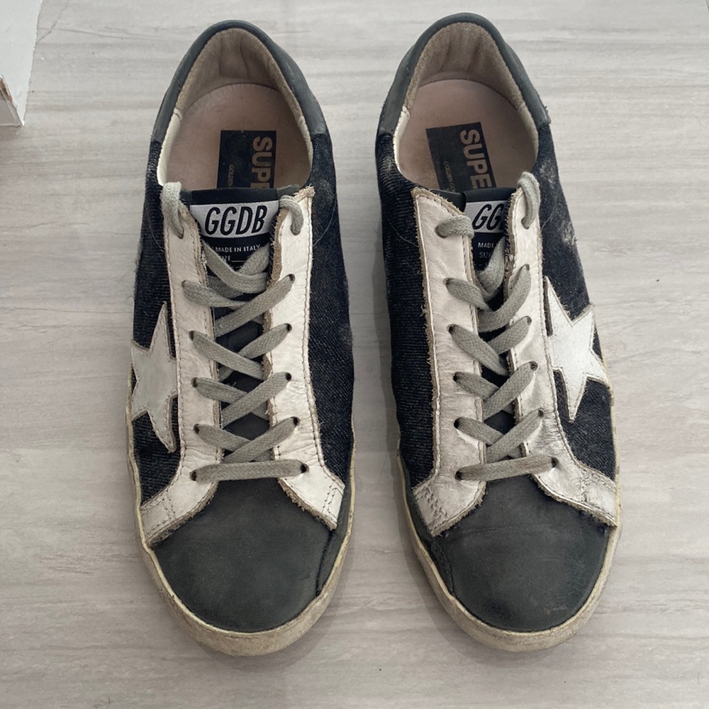 Golden Goose Superstar Sneakers 39